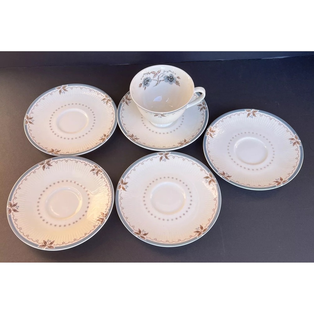 Royal Doulton OLD COLONY 1 Footed Tea Cup & 5 Saucers Fine China EUC